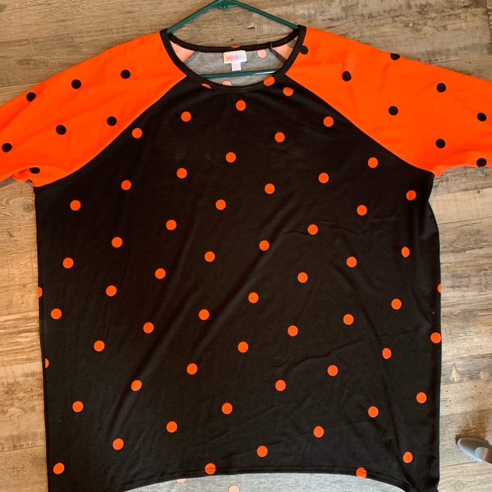 Lularoe Irma top